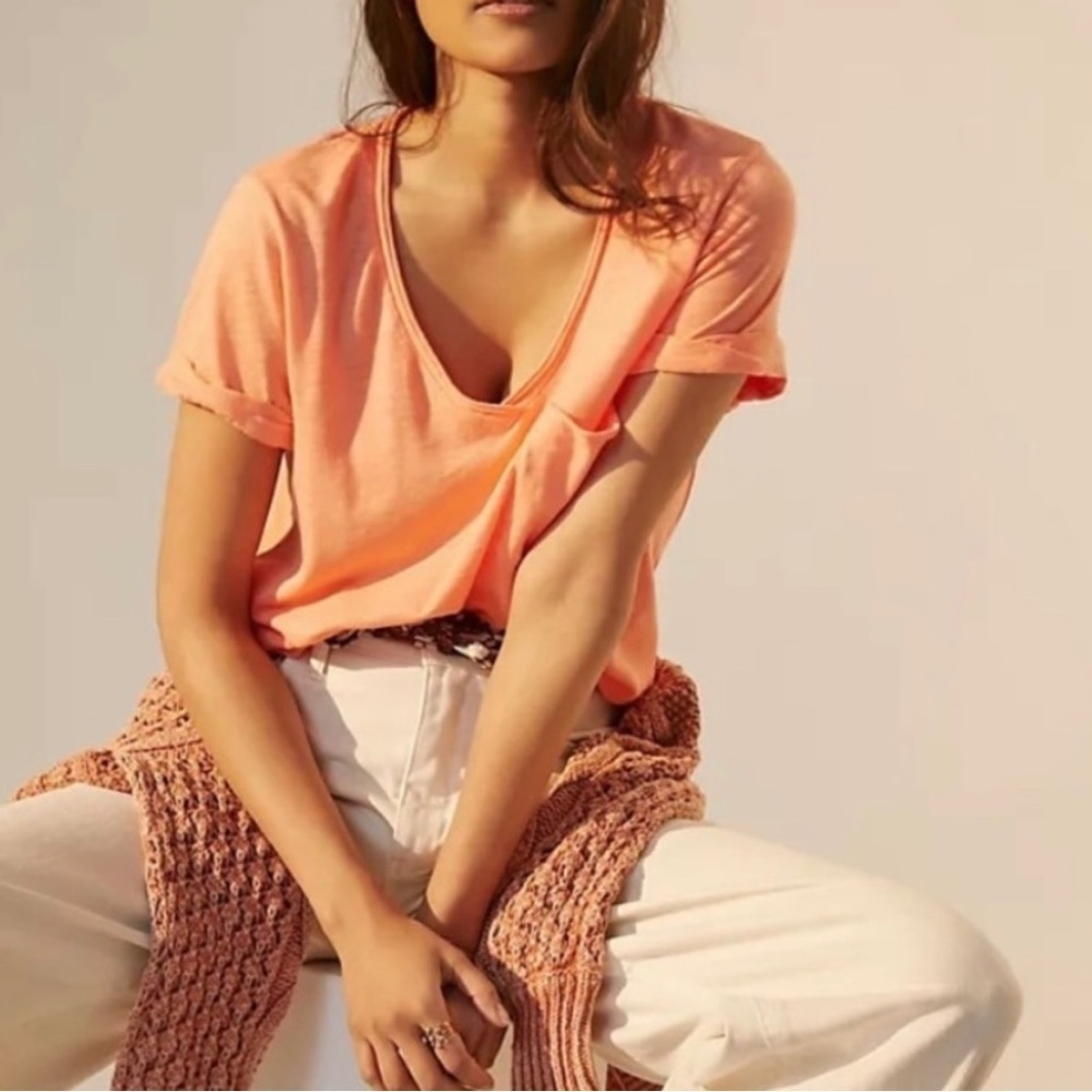 Anthropologie T.la mango orange classic pocket tee shirt